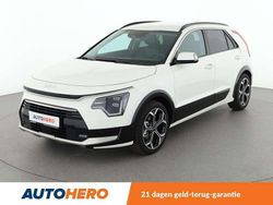 Wit Gebruikt 2022 Kia Niro Spirit SUV | € 28.649 (Eerlijke prijs)