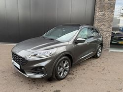 Grijs (metallic) Gebruikt 2023 Ford Kuga ST-Line X SUV | € 29.990 (Eerlijke prijs)