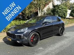 Zwart Gebruikt 2015 Porsche Cayenne Turbo SUV | € 37.995