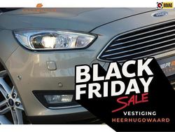 Zilver Gebruikt 2015 Ford Focus Titanium Stationwagen | € 7.325 (Super prijs)