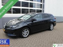 Zwart Gebruikt 2018 Toyota Auris Touring Sports Stationwagen | € 15.950 (Eerlijke prijs)