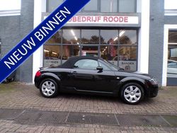 Zwart Gebruikt 2004 Audi TT Roadster Cabriolet | € 5.499 (Goede deal)