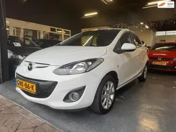 Wit Gebruikt 2013 Mazda 2 Hatchback | € 7.650 (Duur)