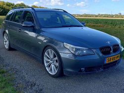 Grijs Gebruikt 2005 BMW 530 Executive Stationwagen | € 4.249 (Eerlijke prijs)