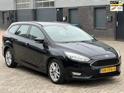 Zwart Gebruikt 2015 Ford Focus Stationwagen | € 5.745 (Goede deal)