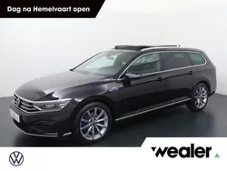 Zwart Gebruikt 2021 VW Passat Business Stationwagen | € 29.940 (Iets duurder)