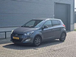 Gebruikt 2014 Hyundai i20 Style Sedan | € 7.499 (Goede deal)