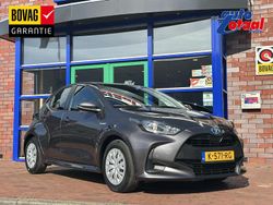 Grijs Gebruikt 2021 Toyota Yaris Active Hatchback | € 19.300 (Eerlijke prijs)