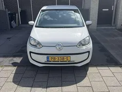 Wit Gebruikt 2014 VW up! Move Hatchback | € 3.900 (Goede deal)