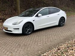 Gebruikt 2021 Tesla Model 3 Standard Range Plus Sedan | € 24.999 (Iets duurder)