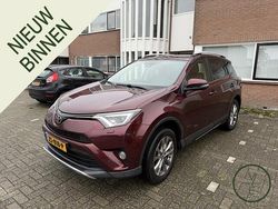 Rood Gebruikt 2016 Toyota RAV4 Business Edition SUV | € 19.744 (Iets duurder)