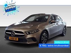 Grijs Gebruikt 2020 Mercedes A180 Business Sedan | € 23.925 (Super prijs)