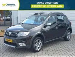 Zwart Gebruikt 2018 Dacia Sandero Stepway Hatchback | € 9.940 (Eerlijke prijs)