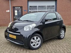 Zwart, metallic lak Gebruikt 2009 Toyota iQ Comfort Hatchback | € 5.450 (Eerlijke prijs)