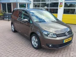 Bruin Gebruikt 2014 VW Touran Edition MPV | € 9.950 (Iets duurder)
