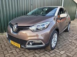 Bruin (metallic) Gebruikt 2014 Renault Captur Dynamique SUV | € 7.890 (Goede deal)