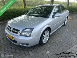 Grijs Gebruikt 2003 Opel Vectra GTS Hatchback | € 1.799 (Eerlijke prijs)