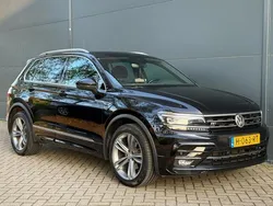 Zwart Gebruikt 2020 VW Tiguan Highline SUV | € 24.495 (Goede deal)