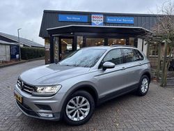 Grijs Gebruikt 2017 VW Tiguan Trendline SUV | € 16.995 (Goede deal)