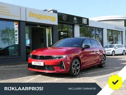 Rood Gebruikt 2023 Opel Astra Ultimate Hatchback | € 29.990 (Goede deal)