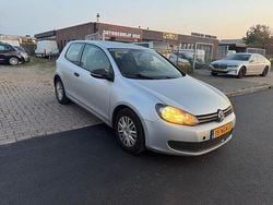 Grijs Gebruikt 2010 VW Golf VI Hatchback | € 2.950 (Eerlijke prijs)