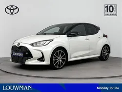 Wit Gebruikt 2023 Toyota Yaris Sport Hatchback | € 26.950 (Eerlijke prijs)
