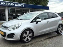 Grijs Gebruikt 2013 Kia Rio Hatchback | € 10.950
