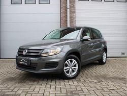 Grijs Gebruikt 2014 VW Tiguan Comfortline SUV | € 12.500 (Goede deal)