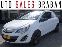 Wit Gebruikt 2012 Opel Corsa Hatchback | € 2.990 (Eerlijke prijs)