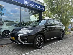 Zwart Gebruikt 2016 Mitsubishi Outlander Edition SUV | € 18.250 (Iets duurder)