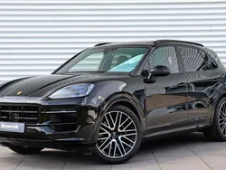 Zwart Gebruikt 2024 Porsche Cayenne SUV | € 129.950 (Duur)