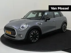 Grijs Gebruikt 2019 Mini Cooper Chili Hatchback | € 18.935 (Eerlijke prijs)