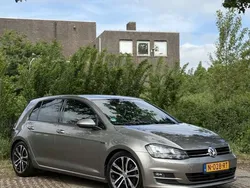 Grijs Gebruikt 2015 VW Golf VII Highline Stationwagen | € 13.850 (Iets duurder)