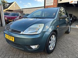 Groen Gebruikt 2002 Ford Fiesta Ghia Hatchback | € 999 (Super prijs)