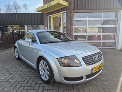 Grijs, metallic lak Gebruikt 1999 Audi TT Comfort Coupé | € 7.950