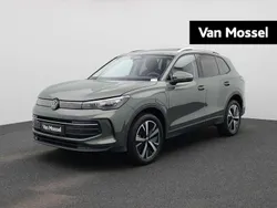 Groen Nieuw 2025 VW Tiguan Edition SUV | € 53.900 (Eerlijke prijs)