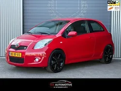 Rood Gebruikt 2007 Toyota Yaris Hatchback | € 4.450 (Eerlijke prijs)