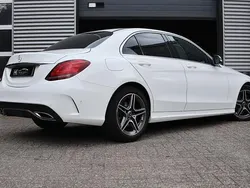 Wit Gebruikt 2019 Mercedes C220 AMG Sedan | € 25.495 (Eerlijke prijs)