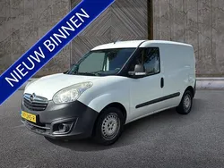 Wit Gebruikt 2015 Opel Combo MPV | € 3.150 (Goede deal)