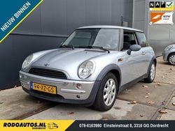 Grijs Gebruikt 2002 Mini ONE Salt Hatchback | € 1.999 (Eerlijke prijs)