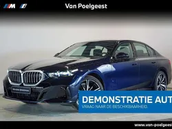 Blauw Gebruikt 2024 BMW 520 M Sport Sedan | € 74.995