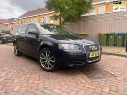 Blauw Gebruikt 2008 Audi A3 Sportback Attraction Hatchback | € 3.250 (Goede deal)