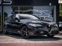 Zwart Gebruikt 2017 Alfa Romeo Giulia Veloce Sedan | € 25.945 (Eerlijke prijs)