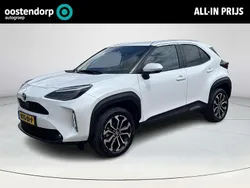Wit Gebruikt 2022 Toyota Yaris Cross SUV | € 27.990 (Eerlijke prijs)