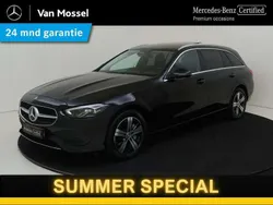 Zwart, metallic lak Gebruikt 2024 Mercedes C300e Business Stationwagen | € 46.495 (Super prijs)