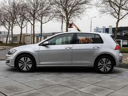 Zilver Gebruikt 2019 VW e-Golf Hatchback | € 12.500 (Goede deal)