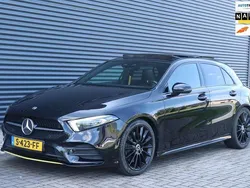 Zwart Gebruikt 2018 Mercedes A250 Premium Plus Hatchback | € 23.950 (Eerlijke prijs)