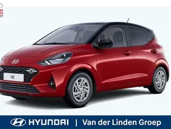 Rood Nieuw 2025 Hyundai i10 Comfort Hatchback | € 22.764 (Eerlijke prijs)