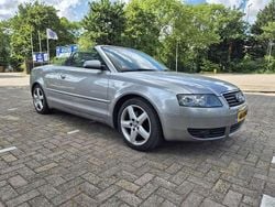 Grijs Gebruikt 2003 Audi A4 Cabriolet Exclusive Cabriolet | € 5.200 (Eerlijke prijs)