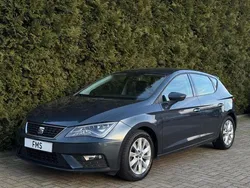 Grijs, metallic lak Gebruikt 2019 Seat Leon Style Hatchback | € 15.890 (Eerlijke prijs)